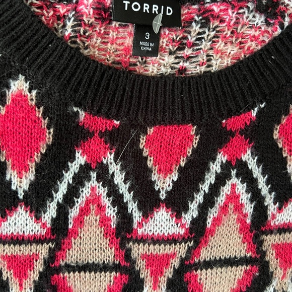 VALENTINE SWEATER! Torrid Pullover Fair Isle. Black, red, pink with hearts. 3X. - Picture 5 of 7